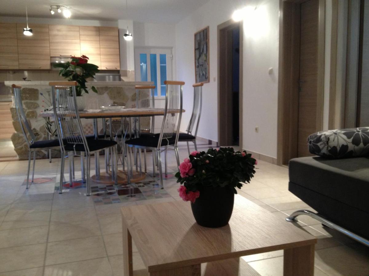 Kuca Za Odmor Maka Villa Kučiće Buitenkant foto