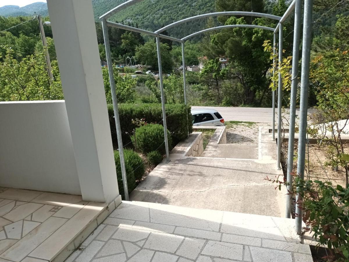 Kuca Za Odmor Maka Villa Kučiće Buitenkant foto